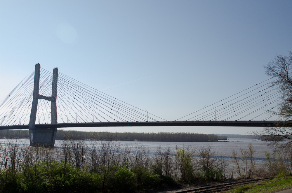 The confluence of the Ohio and Mississippi Rivers, Owensboro, Kentucky, USA